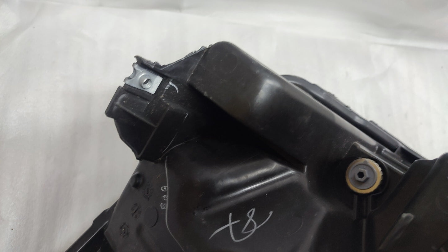 NISSAN QASHQAI J12 FRONT RIGHT SIDE HEADLIGHT 1008D02F LED VERSION 2021+ ni52