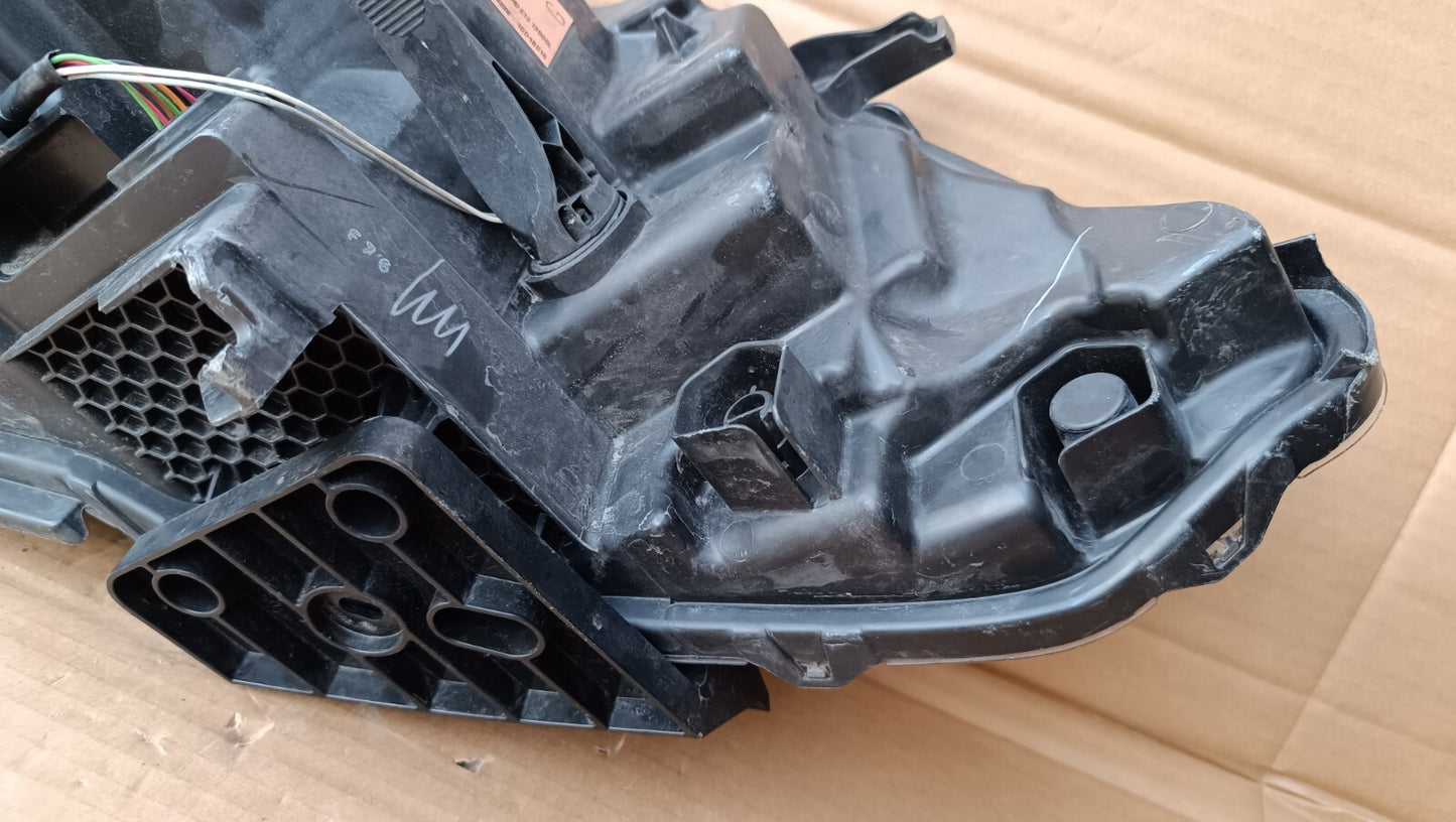 NISSAN QASHQAI Mk2 (J11) Left Passenger Side Front Headlight LED 100-18016 ni62