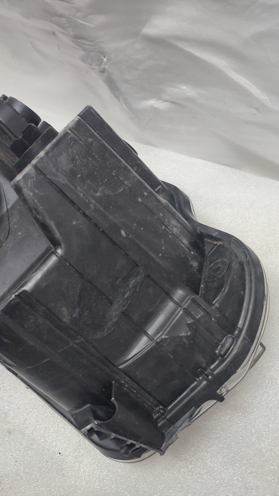 PEUGEOT PARTNER O/S GENUINE RIGHT HEADLIGHT 2019 - ON FACELIFT 9816826180 psa95