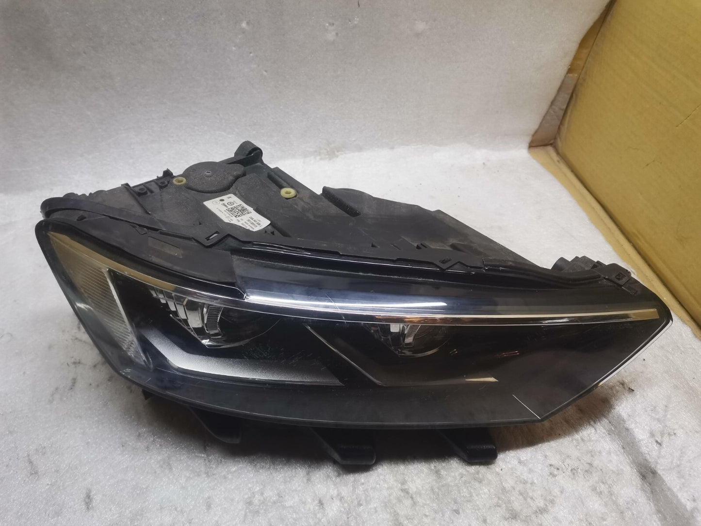 VOLKSWAGE T-ROC 2019 2020 2021 LED XENON RIGHT O/S HEADLIGHT 2GA941036J vw137