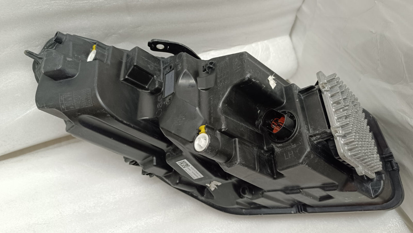 JAGUAR E PACE X540 LEFT SIDE PASSENGER HEADLIGHT J9C313W030DC j76