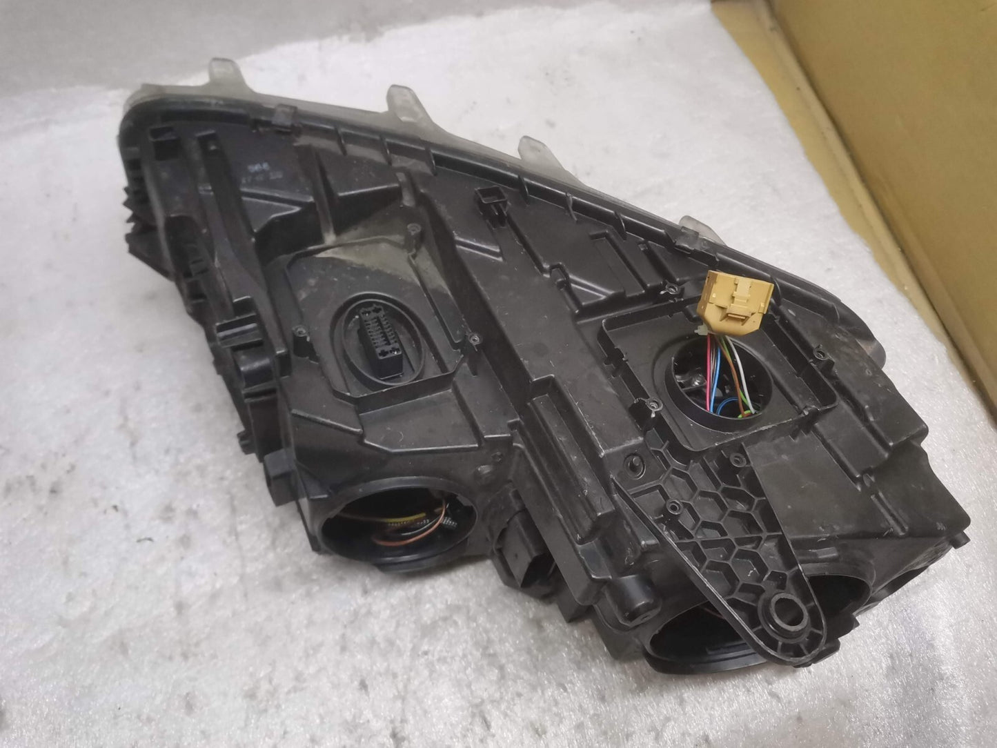 SKODA OCTAVIA 2013 - 2017 XENON PASSENGERSIDE HEADLIGHT 5E2941015B skoc67