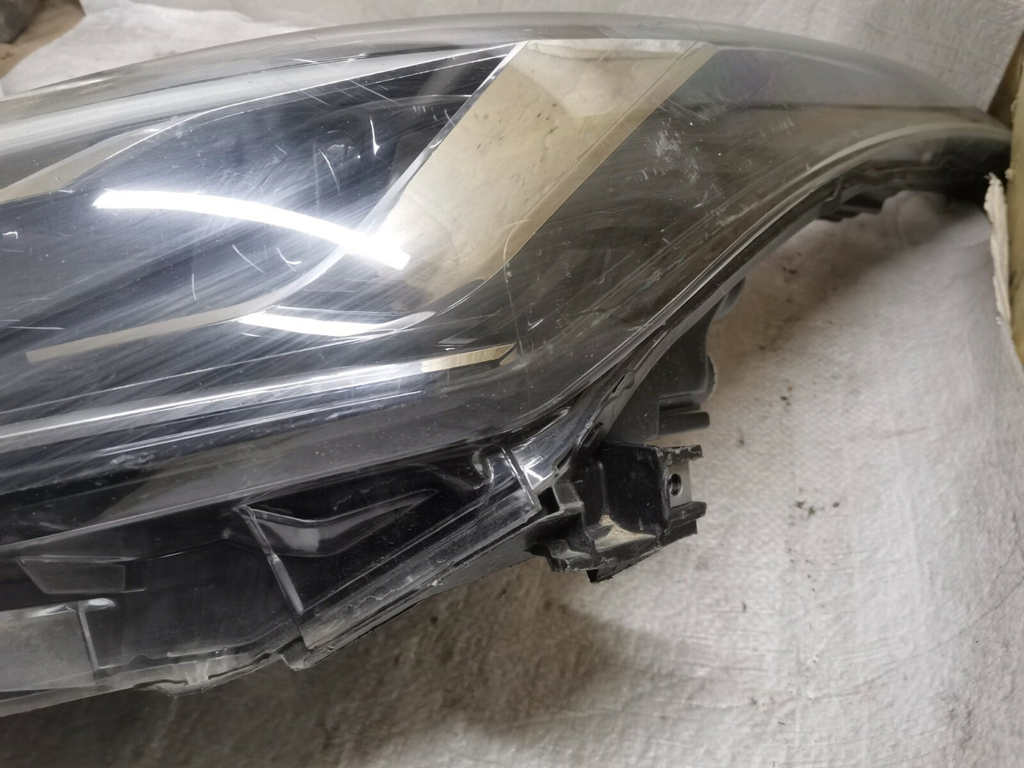 TOYOTA C-HR LEFT PASSENGER SIDE FULL LED HEADLIGHT 2020 2021 toch3