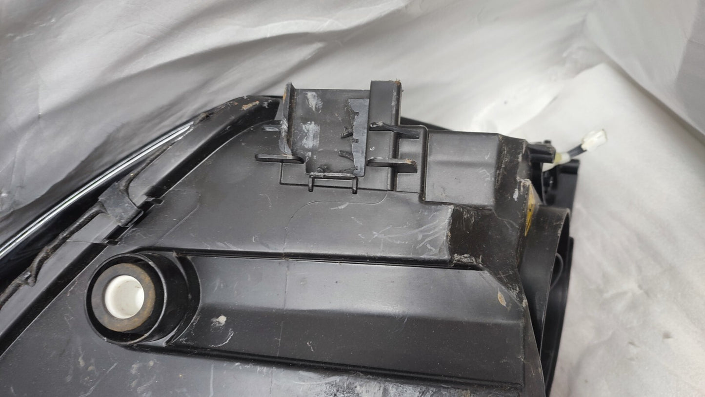 Genuine Audi TT 8s Xenon LED Left Passenger Headlight 8S0941005G