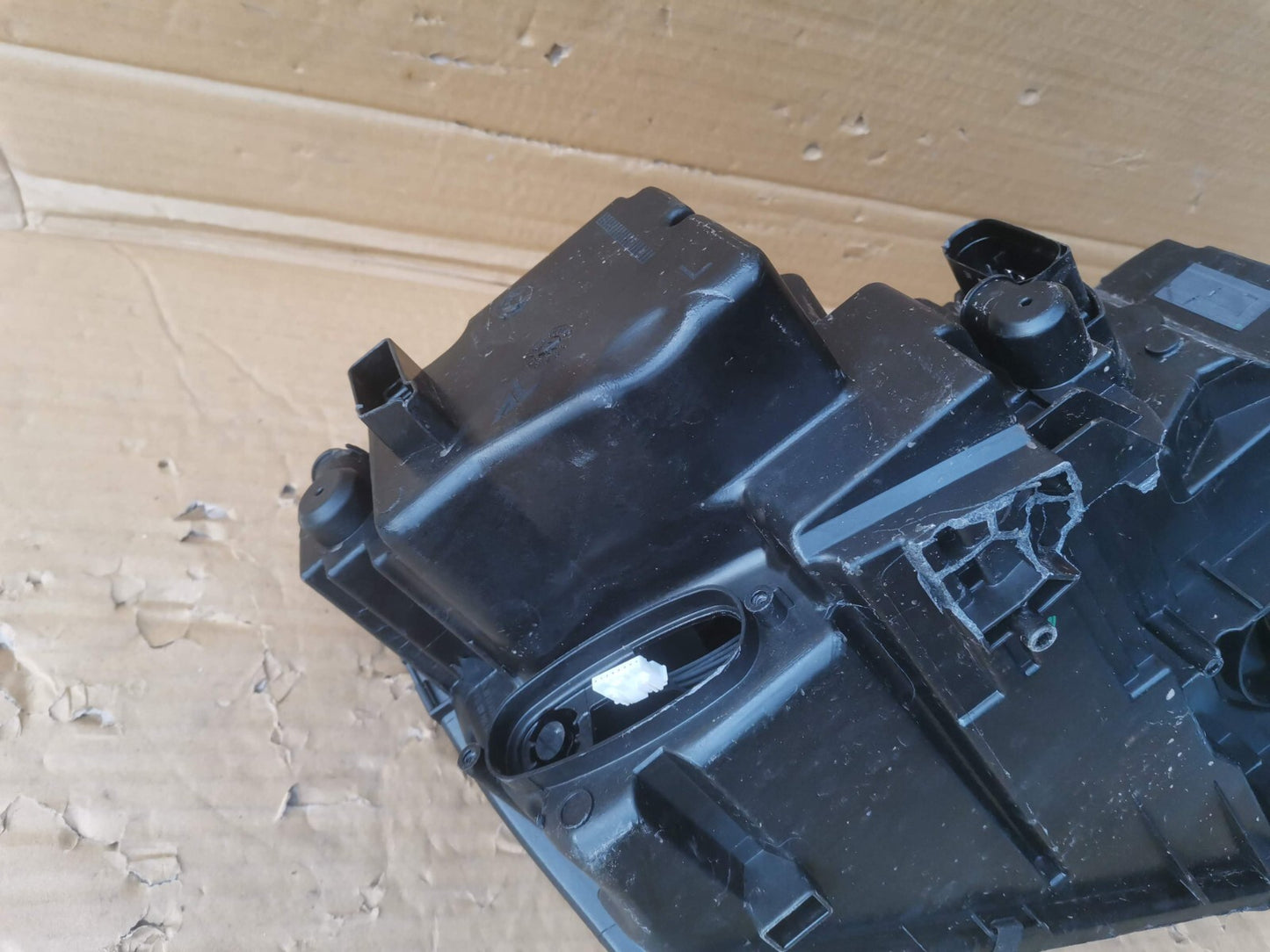 SKODA OCTAVIA MK3 FACELIFT NS PASSENGER SIDE HEADLIGHT LED XENON 5E2941015D sk65