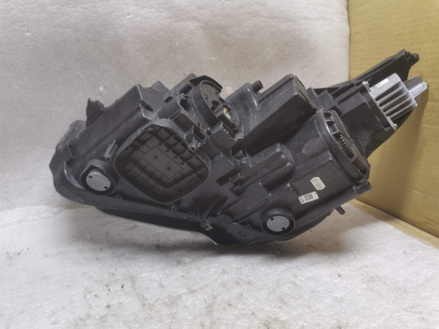 VAUXHALL CROSSLAND 2017-2021 DRIVER SIDE LED HEADLIGHT 39153541 vxcr49