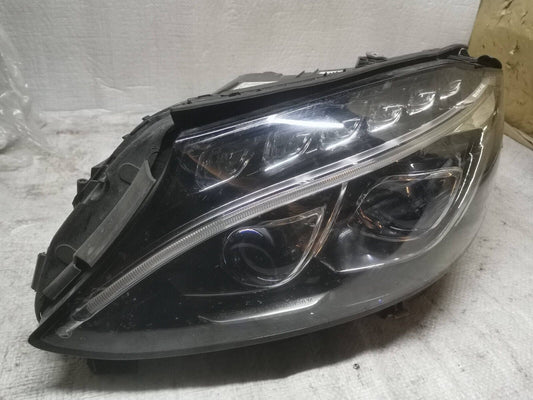 MERCEDES BENZ C-CLASS W205 LED HEADLIGHT PASSENGER SIDE LEFT A2059069501 m25039