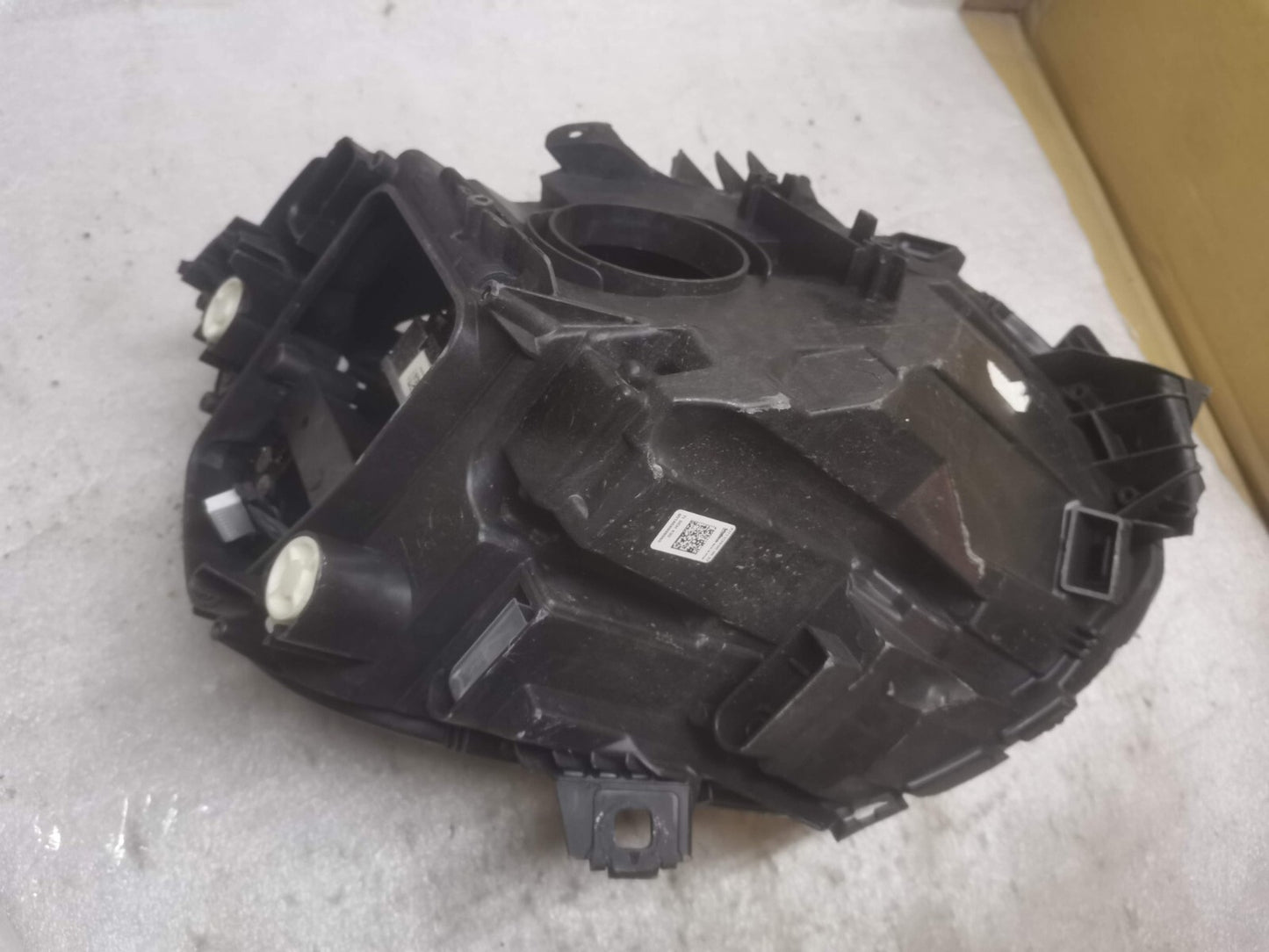 MINI ONE COOPER F55 F56 F57 LCI DRIVER SIDE HEADLIGHT 6311-5A01162-01 bm5666