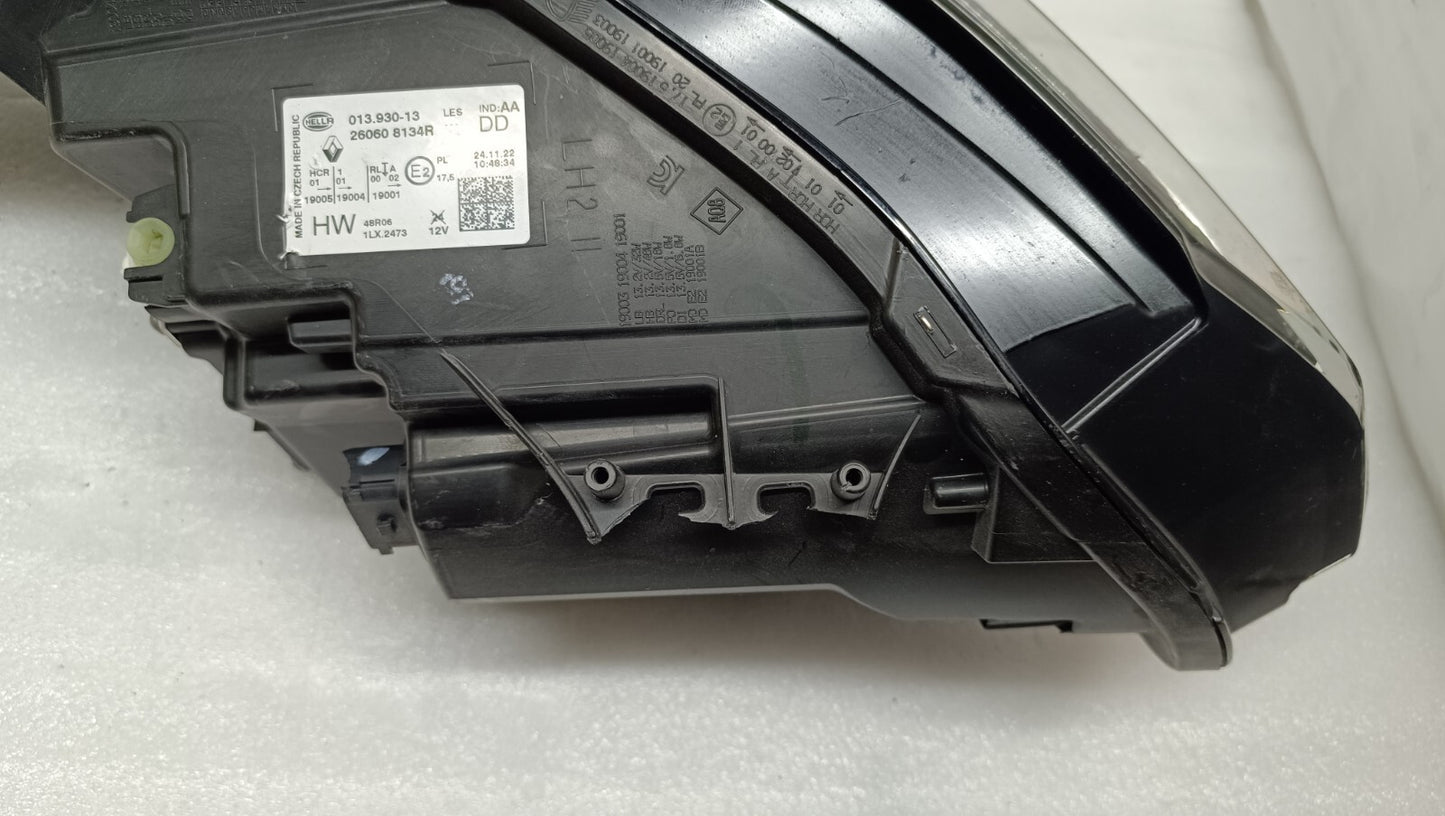 RENAULT CAPTURE HEADLAMP LEFT. PURE LED MK5 2019-2023 PASSENGER 260608134R  re69