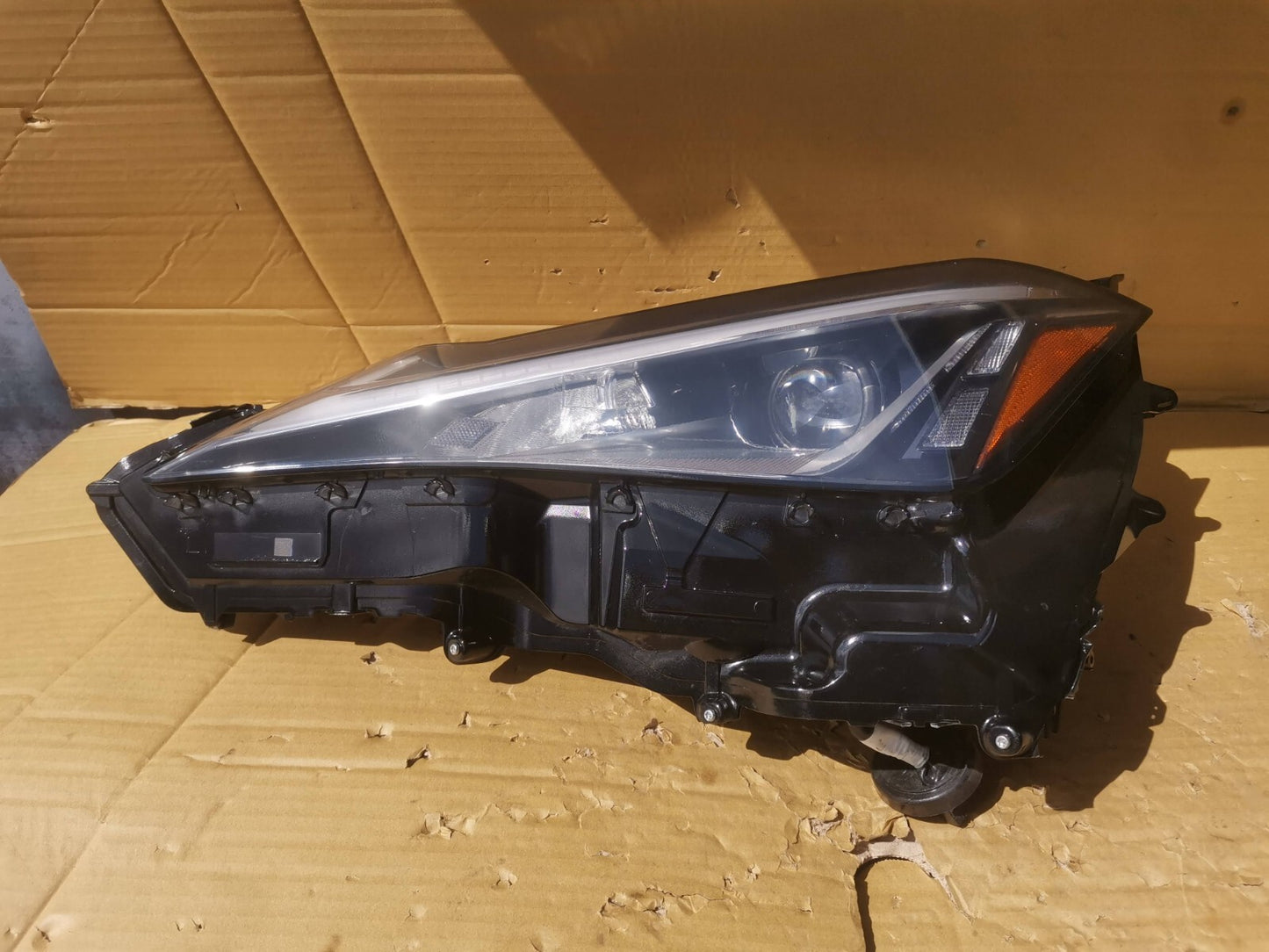 LEXUS UX UX250H UX300E FULL LED PASSENGER SIDE HEADLIGHT 2019 2020 2021