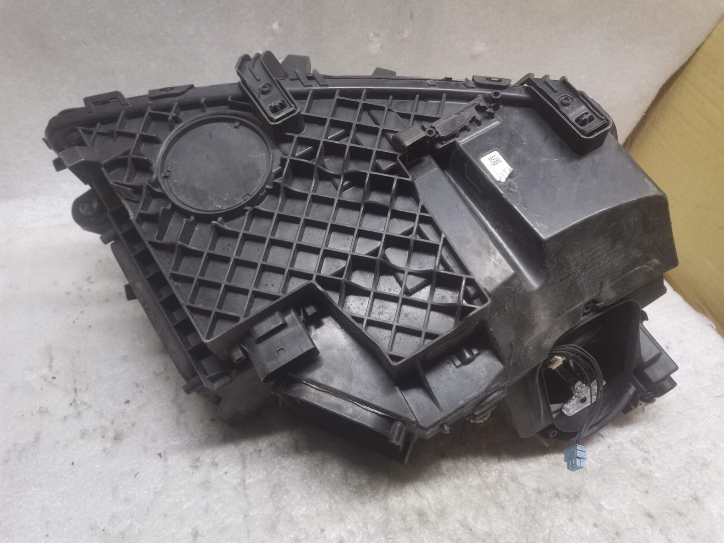 MERCEDES GLC W253 passenger LED HIGH PERFORMANCE HEADLIGHT A25390697 M53