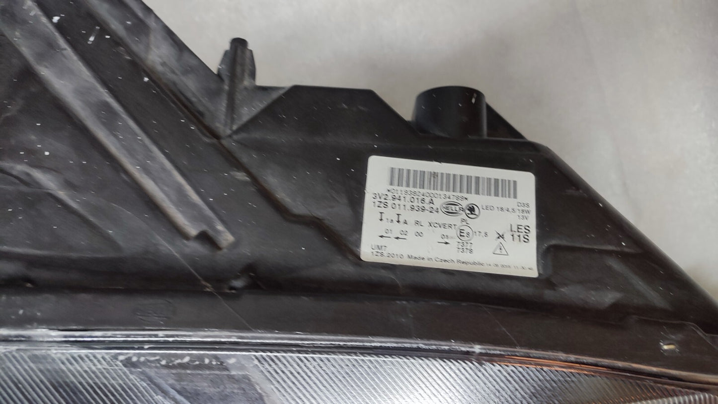Skoda Superb 2015+ Xenon LED Driver Side Right O/S Headlight 3v2941016a sksp80