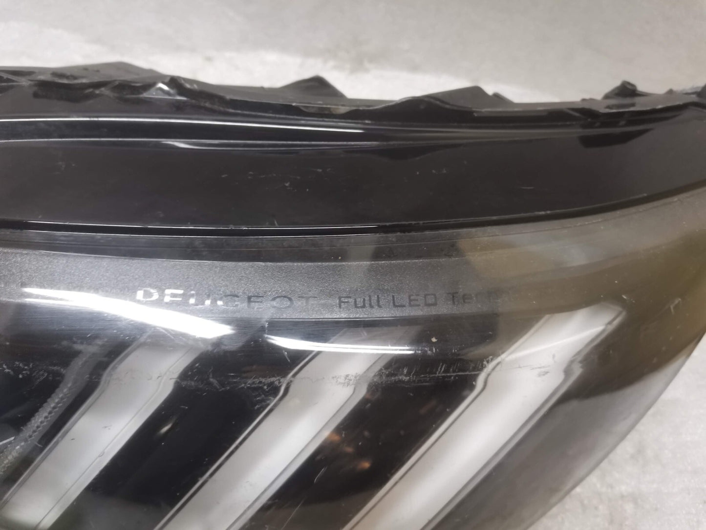 PEUGEOT 208 LEFT PASSENGER SIDE 2020-ON FULL LED HEADLIGHT 9841642280 psa45