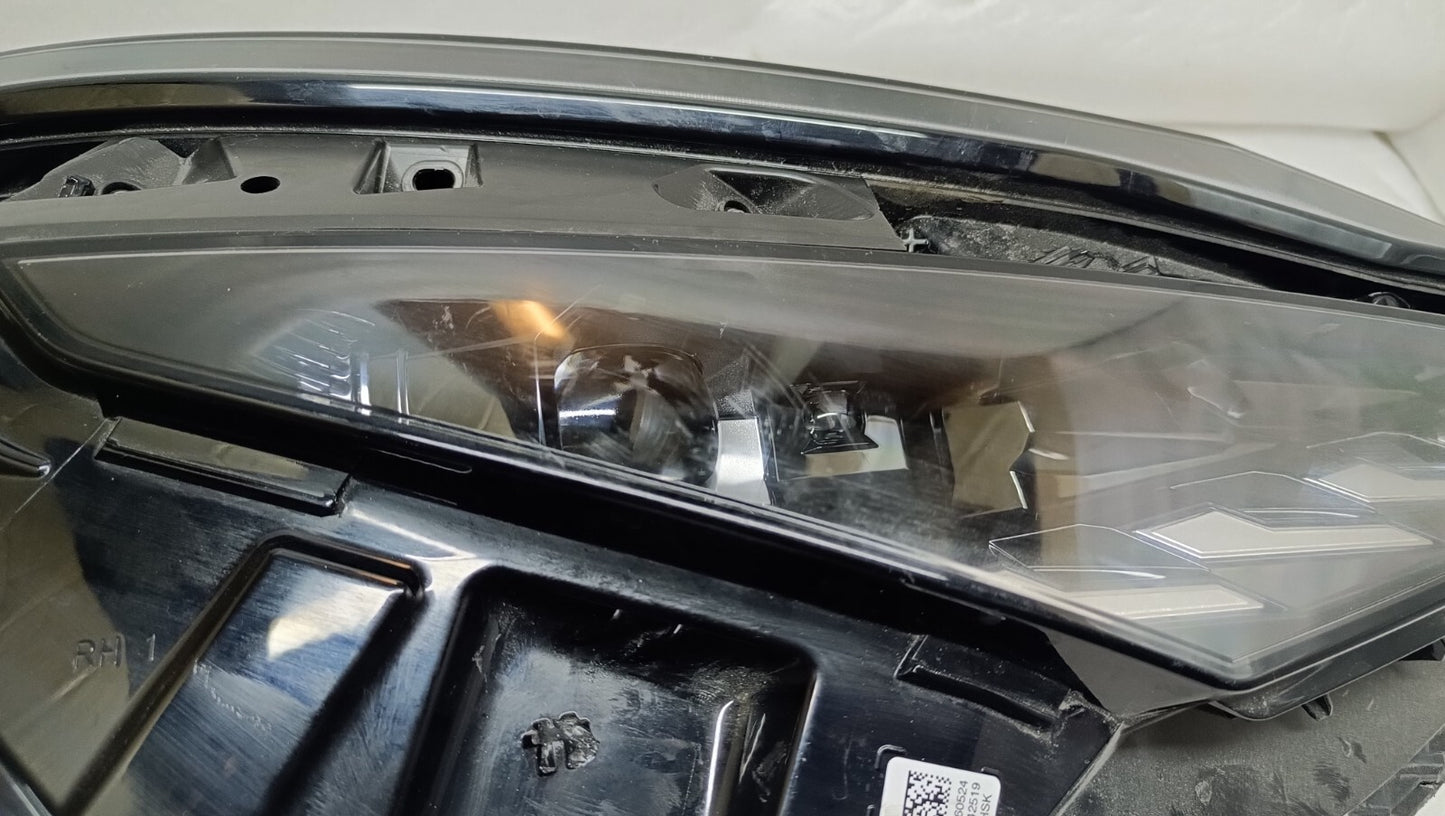 Nisssn Qashqai 2024 Headlight Led Driver Side Genuine Oem 26010-HN10A ni67