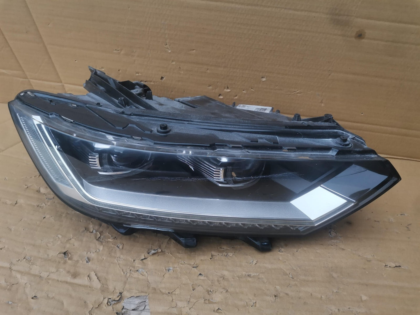 VOLKSWAGEN PASSAT B8 3G1941082C Headlight xenon Headlight Fh RHD vwpt3