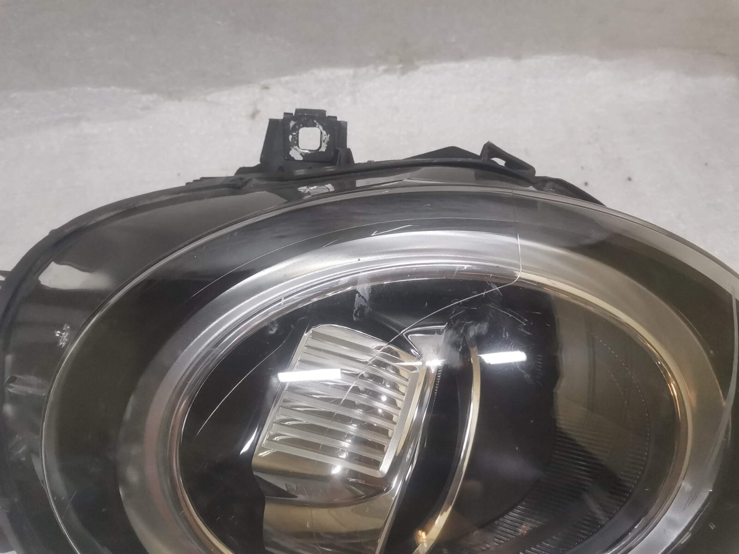 MINI ONE COOPER F55 F56 F57 LCI DRIVER SIDE HEADLIGHT 6311-5A01162-01 bm5666