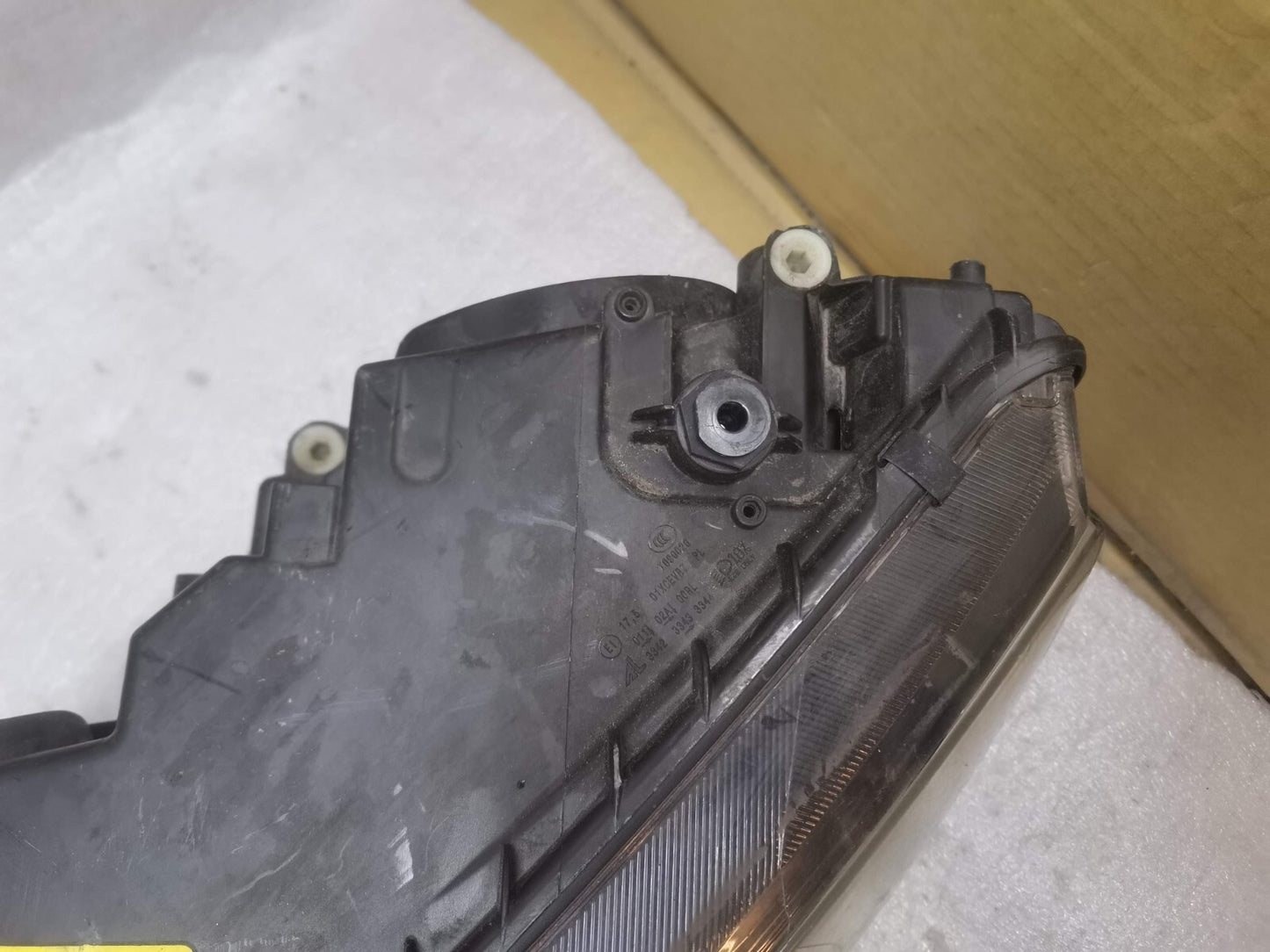 SKODA OCTAVIA 2013 - 2017 XENON PASSENGERSIDE HEADLIGHT 5E2941015B skoc67