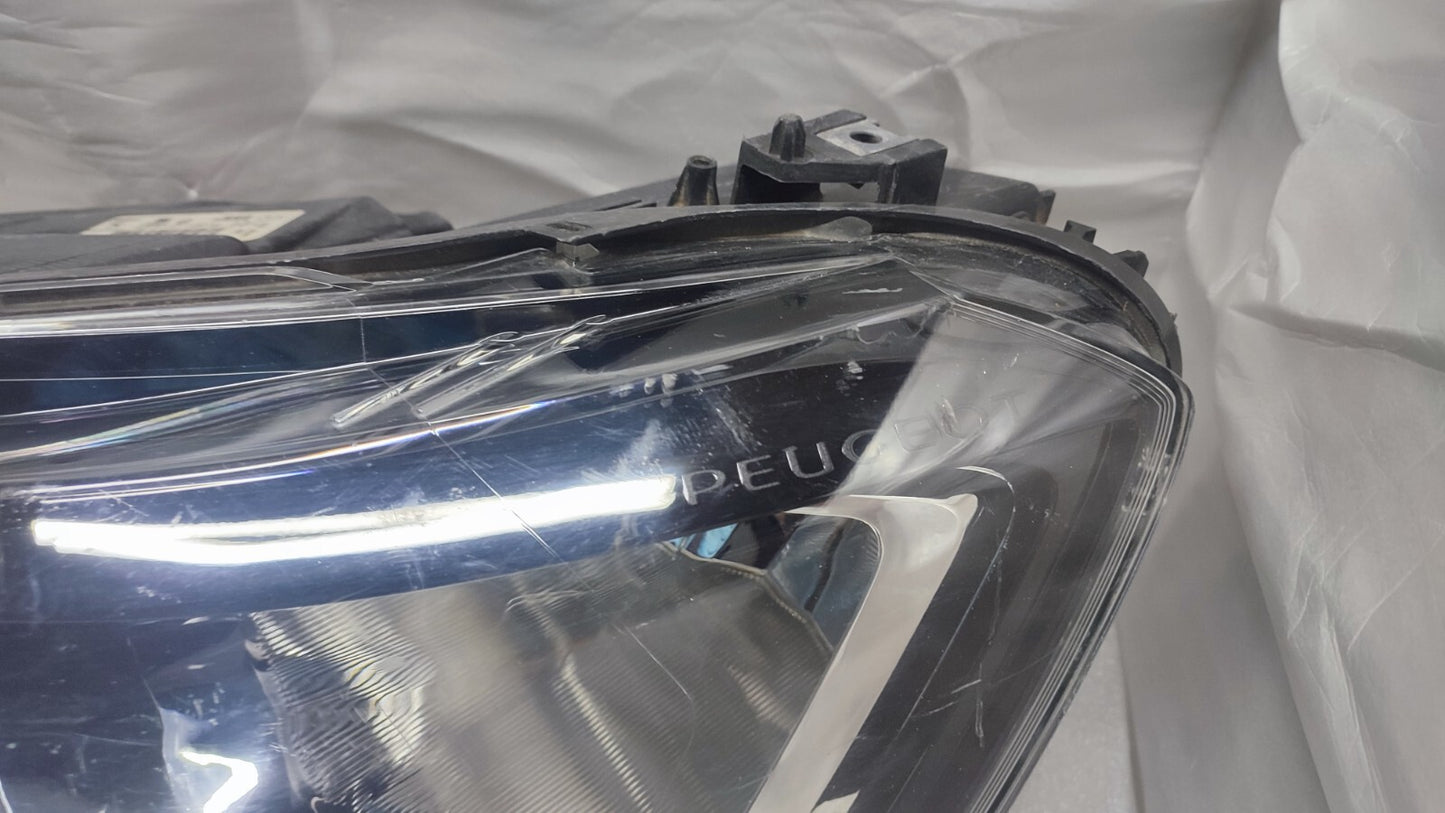 Peugeot Partner Passenger Nearside Front Headlight Headlamp 2019+ 9816826280 94