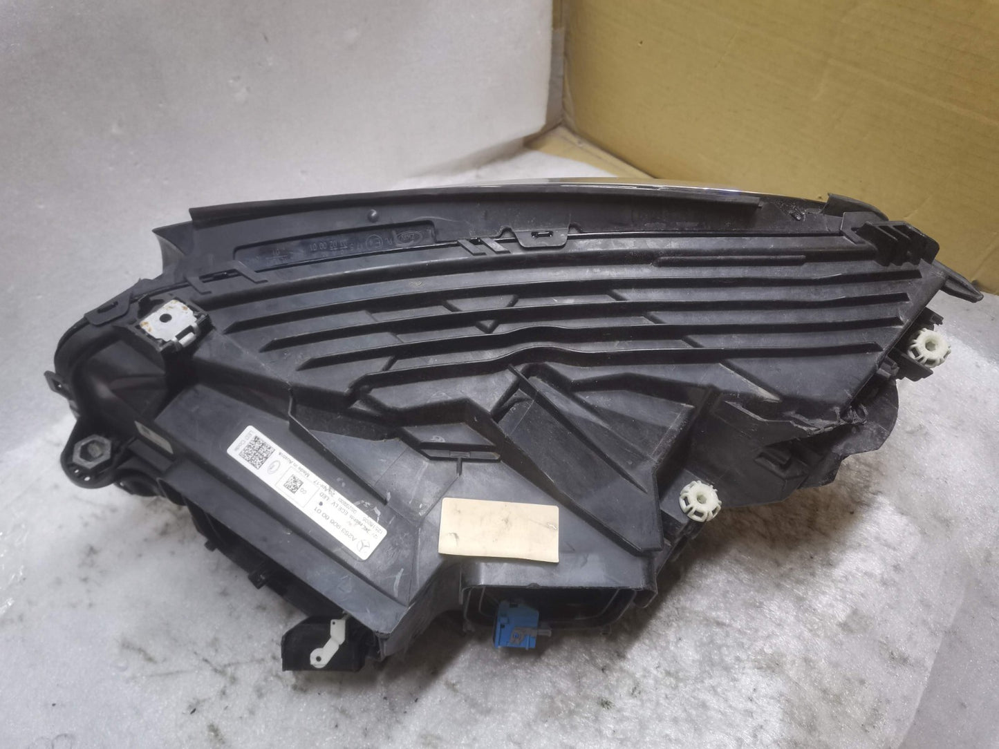 GENUINE MERCEDES GLC W253 DRIVER SIDE LED INTELLIGENT HEADLIGHT A2539066001 m65