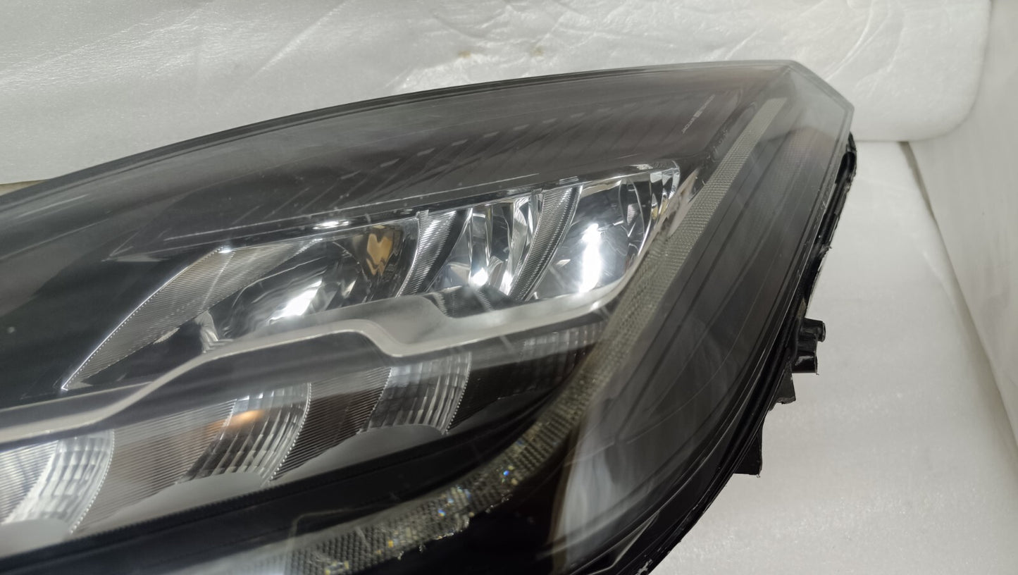 JAGUAR E PACE X540 NSF PASSENGERS SIDE FRONT LEFT LED HEADLIGHT J9C313W030DD j75