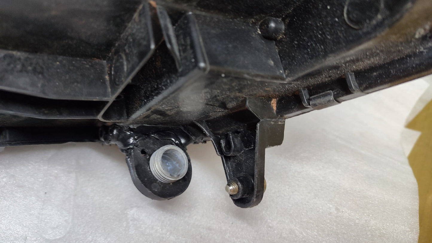 VOLKSWAGEN TIGUAN 2016-20 O/S DRIVER'S HEADLIGHT 5NC941006B vw162