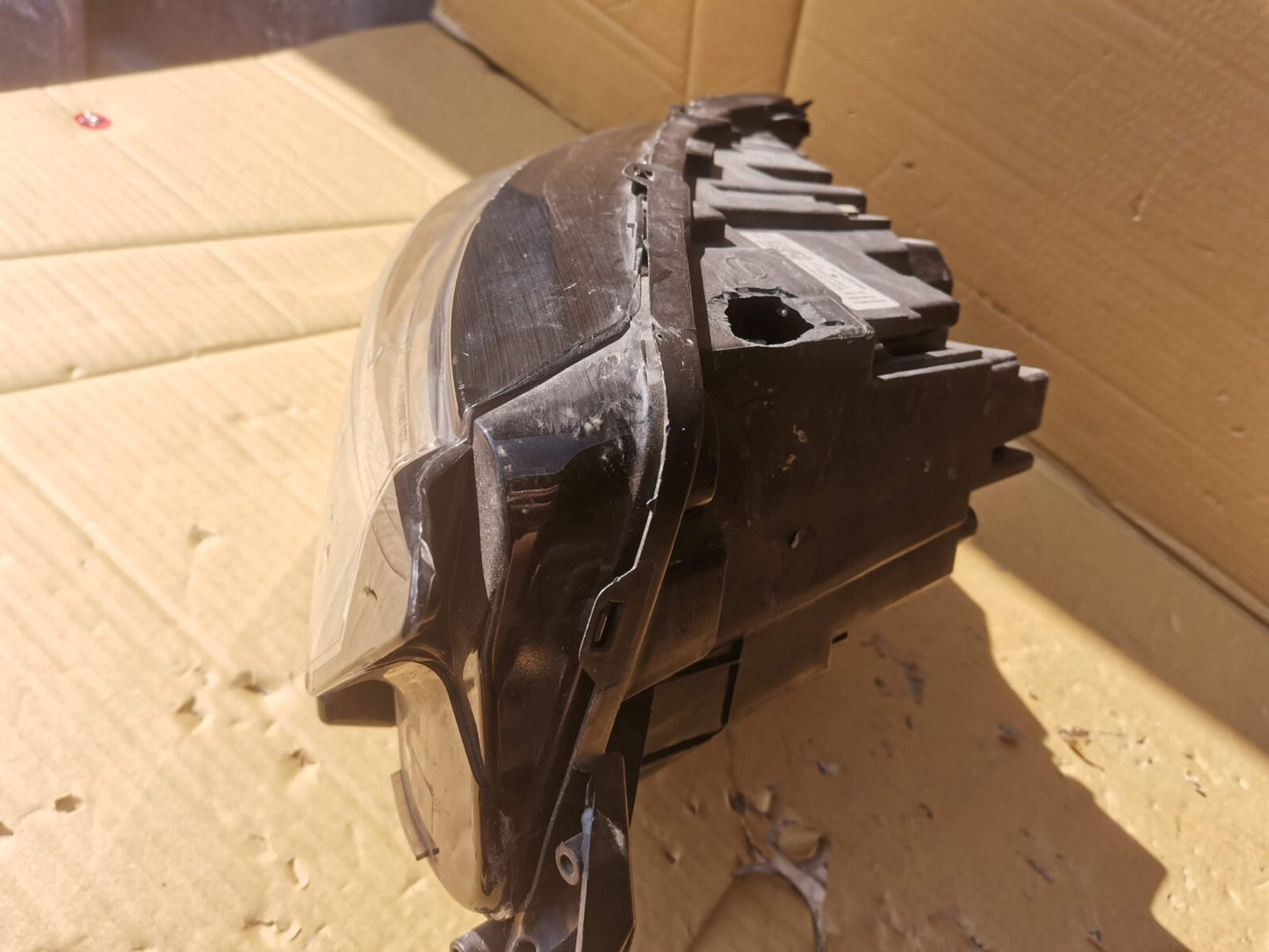 VAUXHALL CORSA F 2019+ DRIVERS RIGHT RH O/SIDE HEAD LIGHT HEADLAMP 39162656 vx33