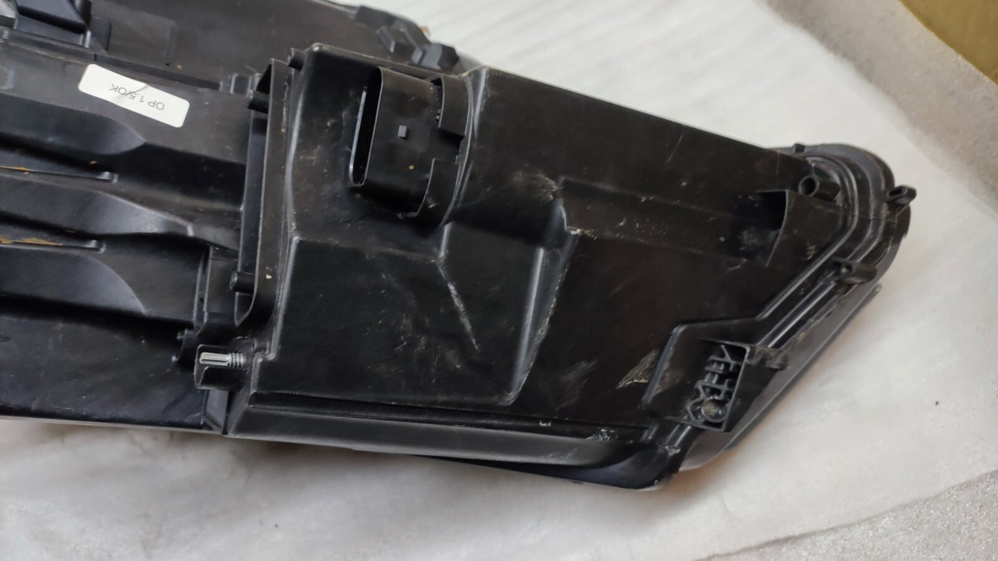 SKODA KAROQ 2017 TO 2021 GENUINE DRIVER SIDE LED HEADLIGHT 57B941016C sk88