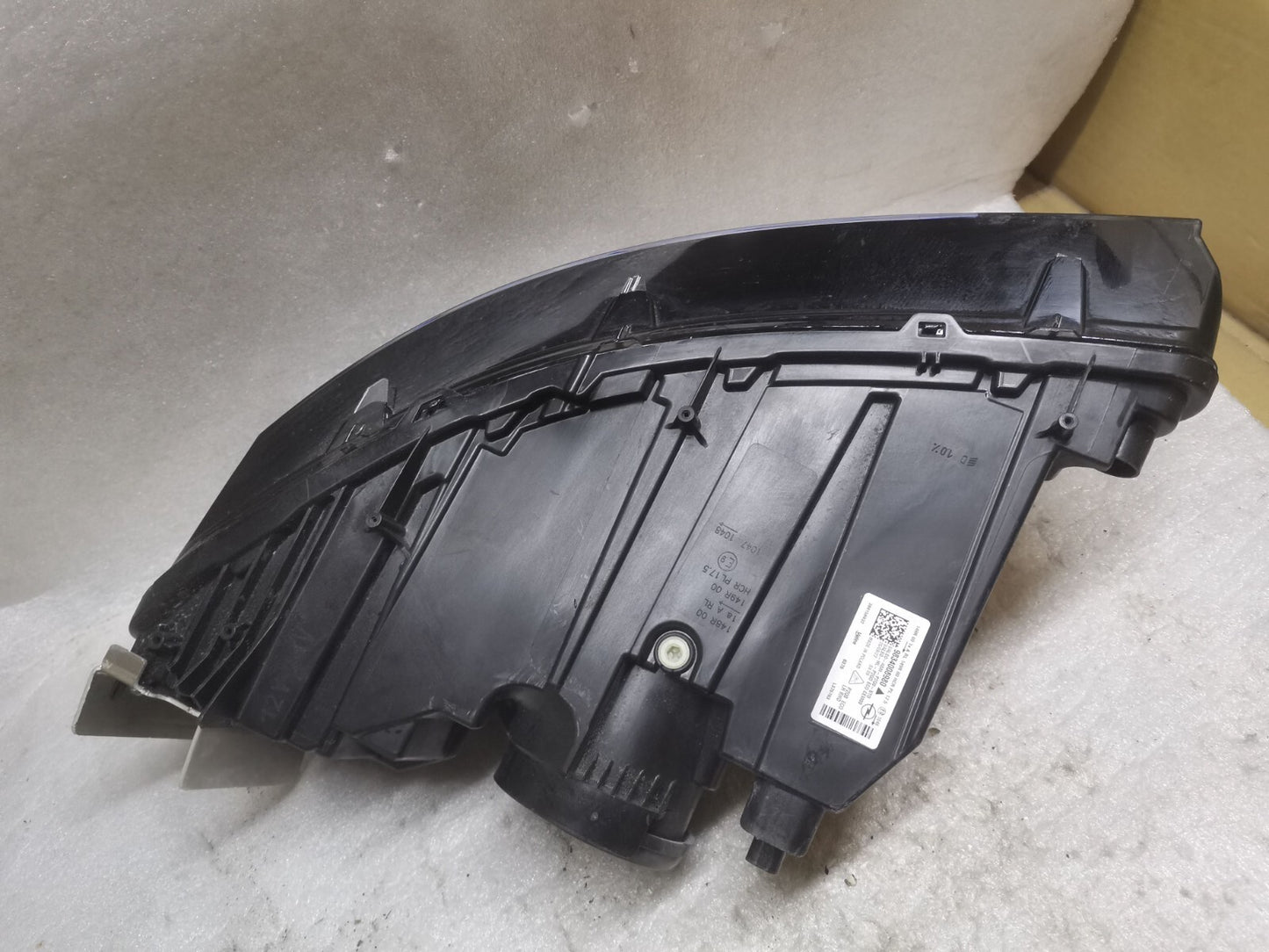 VAUXHALL OPEL MOKKA '20-ON FRONT LEFT UK PASSENGER LED HEADLIGHT 9834008980 vx46