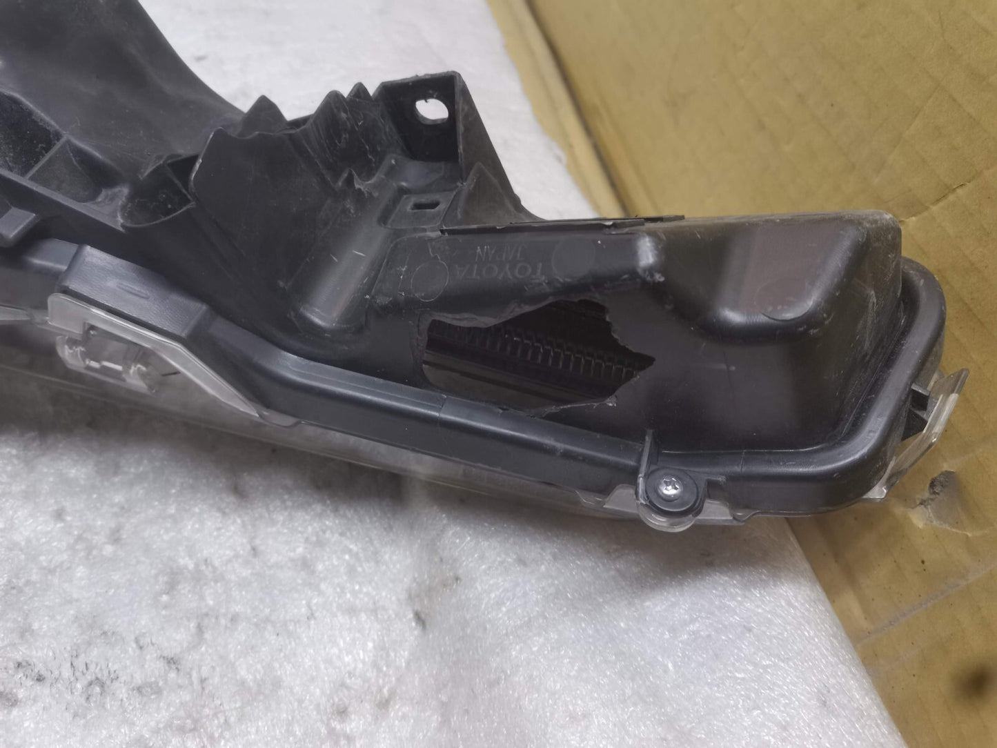 Toyota Corolla 2020 2021 RH Right LED usa Headlight OEM 81110-12L00 toco23