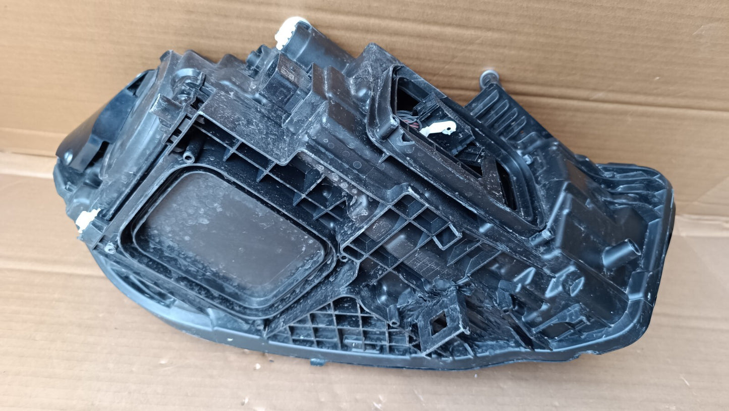 MERCEDES-BENZ W177 A-CLASS PASSENGER SIDE HEADLIGHT A1779064903 2018-2022 m109