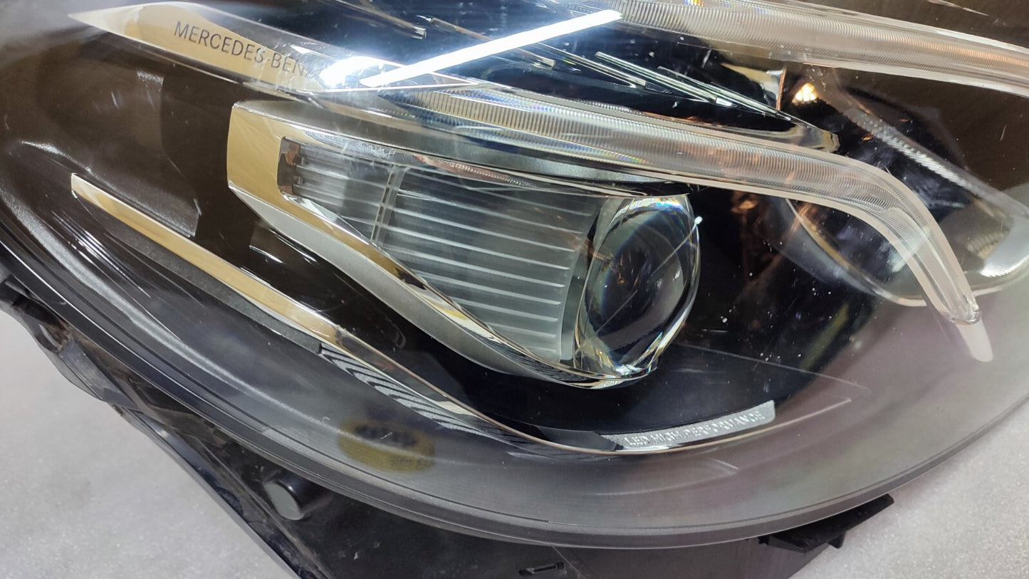 MERCEDES E CLASS 2016-2020 DRIVER SIDE LED XENON HEADLIGHT A2139064204 m21375