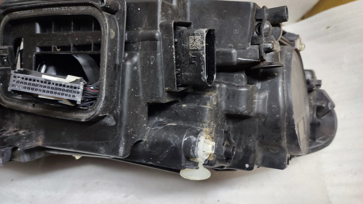 MERCEDES A CLASS W177 2018+ PASSENGERSIDE HEADLIGHT A1779063905 m17791