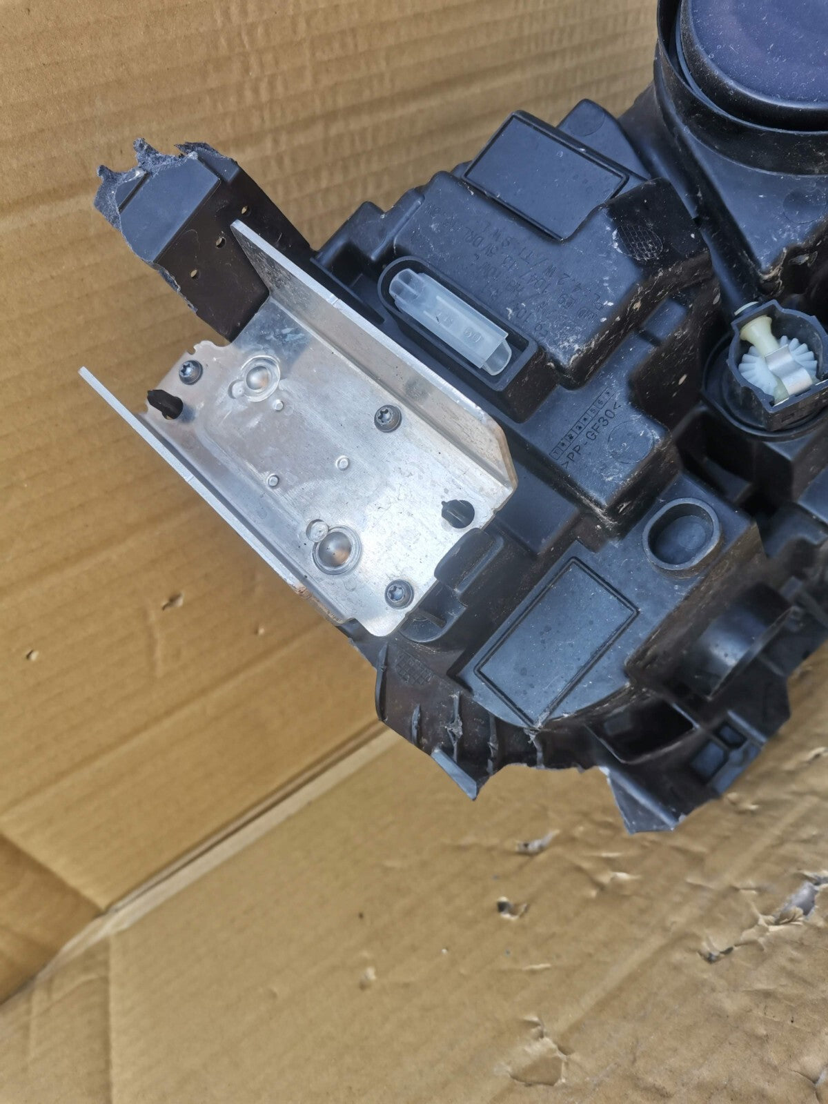 VAUXHALL Mokka 2020+ Full LED Headlight Left side 9847939280 368158932 vxmo38