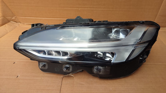 Volvo S90 V90 left Side nearside Headlight full  Led 2016 - 2024 31655730 vo83