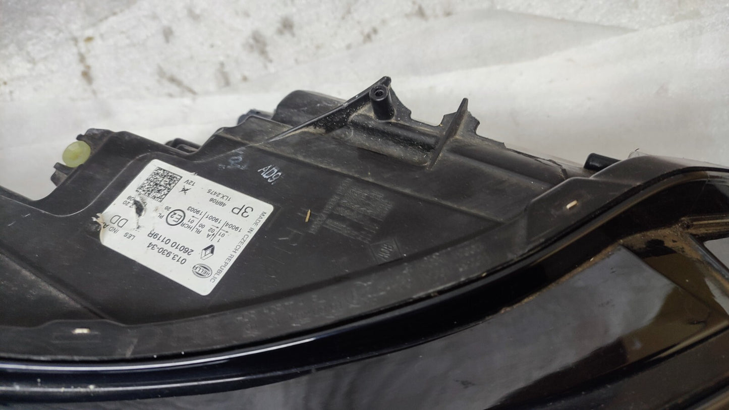 RENAULT CAPTUR HEADLAMP LED RIGHT DRIVER SIDE 260100119R MK2 2019-24 ren36
