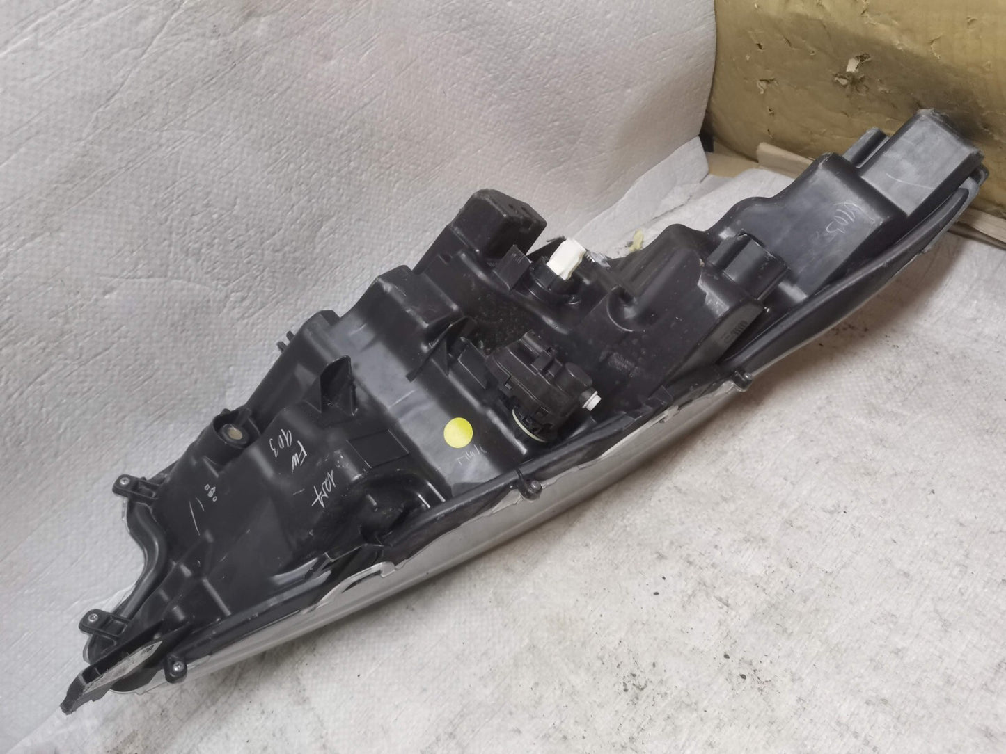 TOYOTA YARIS 2020 2021 2022 LED PASSENGERSIDE N/S LEFT GENUINE HEADLIGHT to12