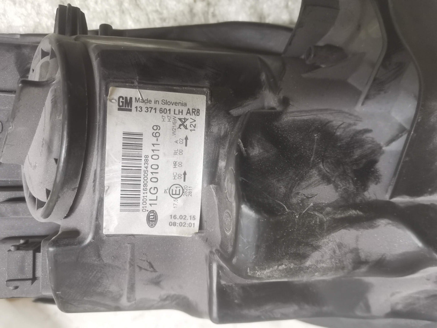 VAUXHALL ASTRA J MK6 2012-2015 LEFT SIDE N/S HEADLIGHT 13371601 vxaj77