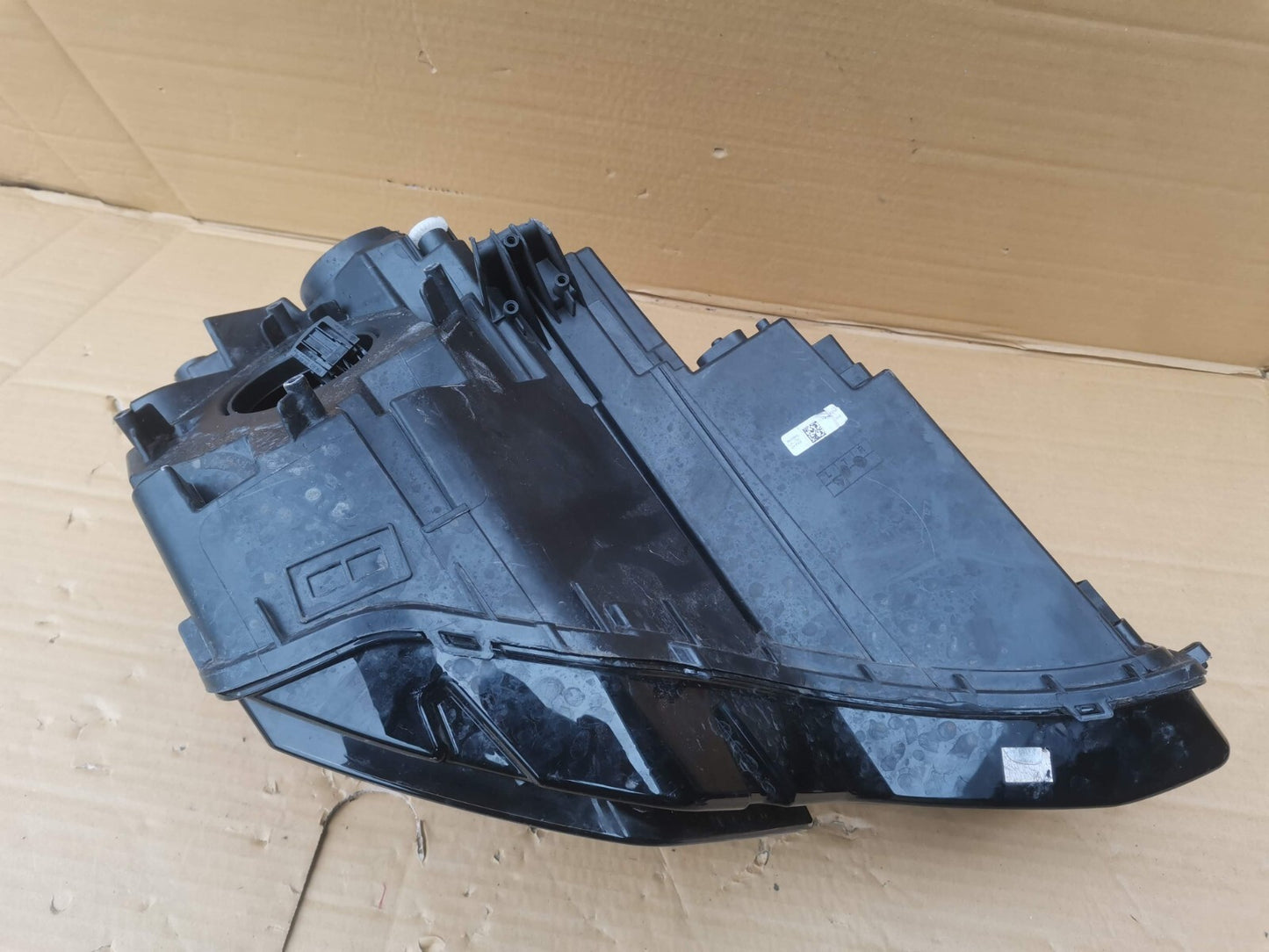 SKODA KAROQ Front Left Headlight 57C941015C skkq46