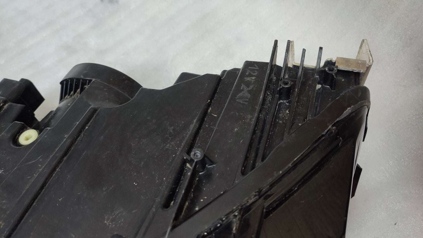 VAUXHALL Mokka 2020+ Full LED Headlight Left side 9847939280 368158932 vxmo89