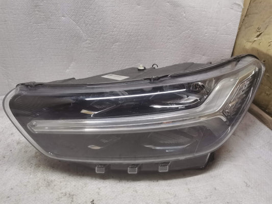 VOLVO XC40 2021 NSF PASSENGER SIDE FRONT HEADLIGHT HEADLAMP 31655984 vo4020
