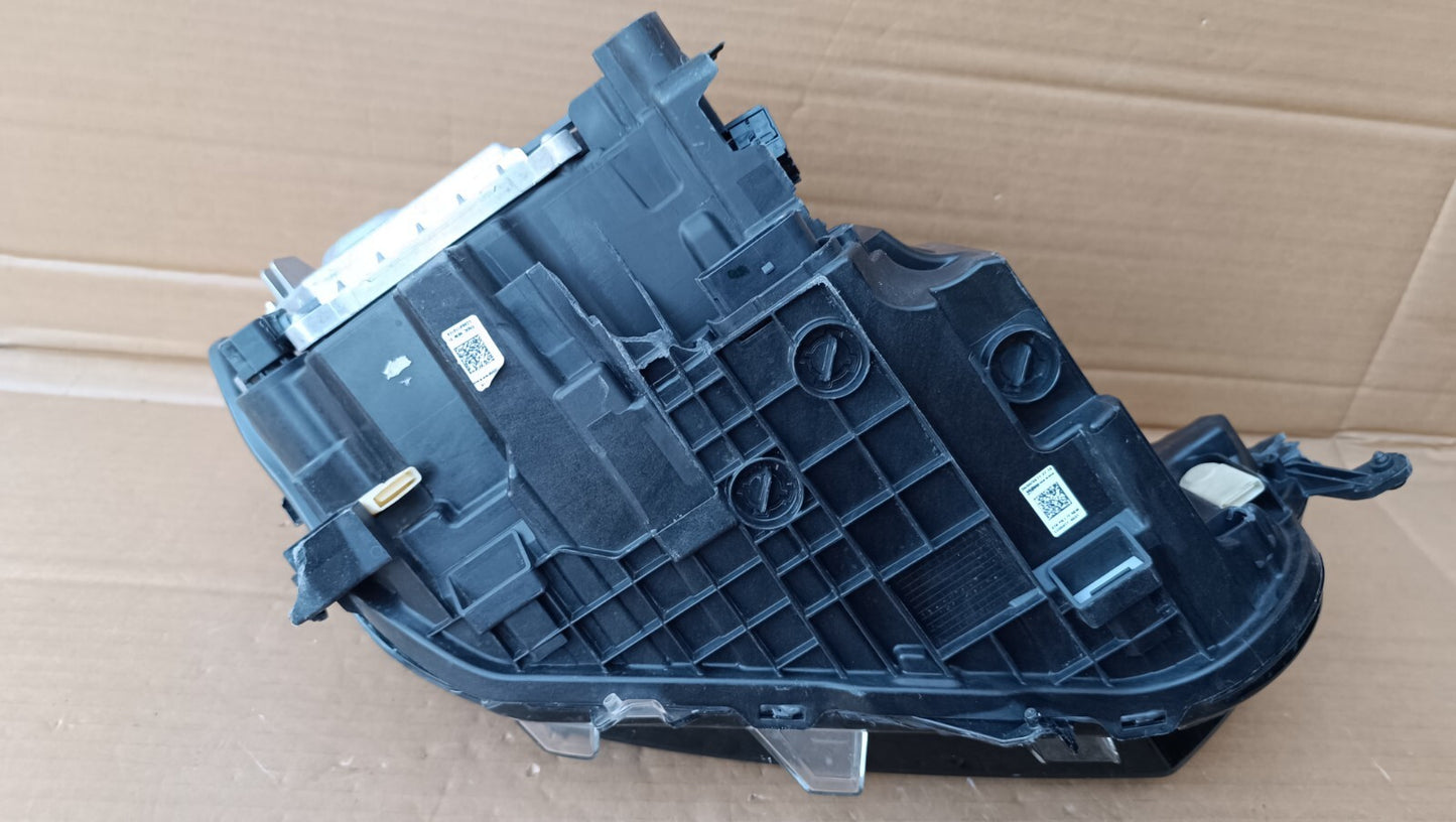 VOLKSWAGEN T-ROC 2017 PASSENGERSIDE HEADLIGHT P/N 2GA941035AN vw184