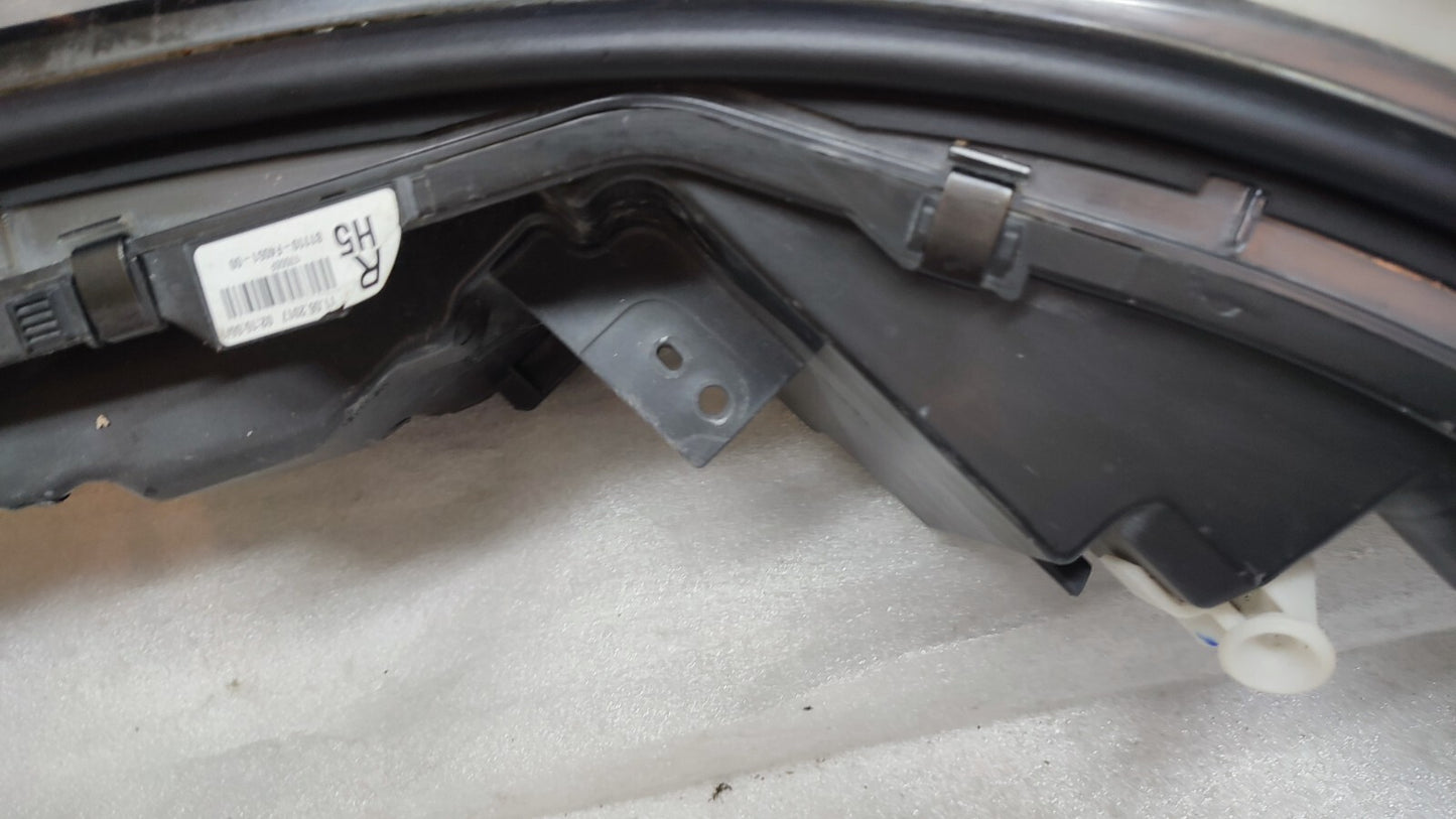 TOYOTA C-HR CHR DRIVER SIDE RIGHT LED HEADLIGHT 81110-F4051-00 TO44