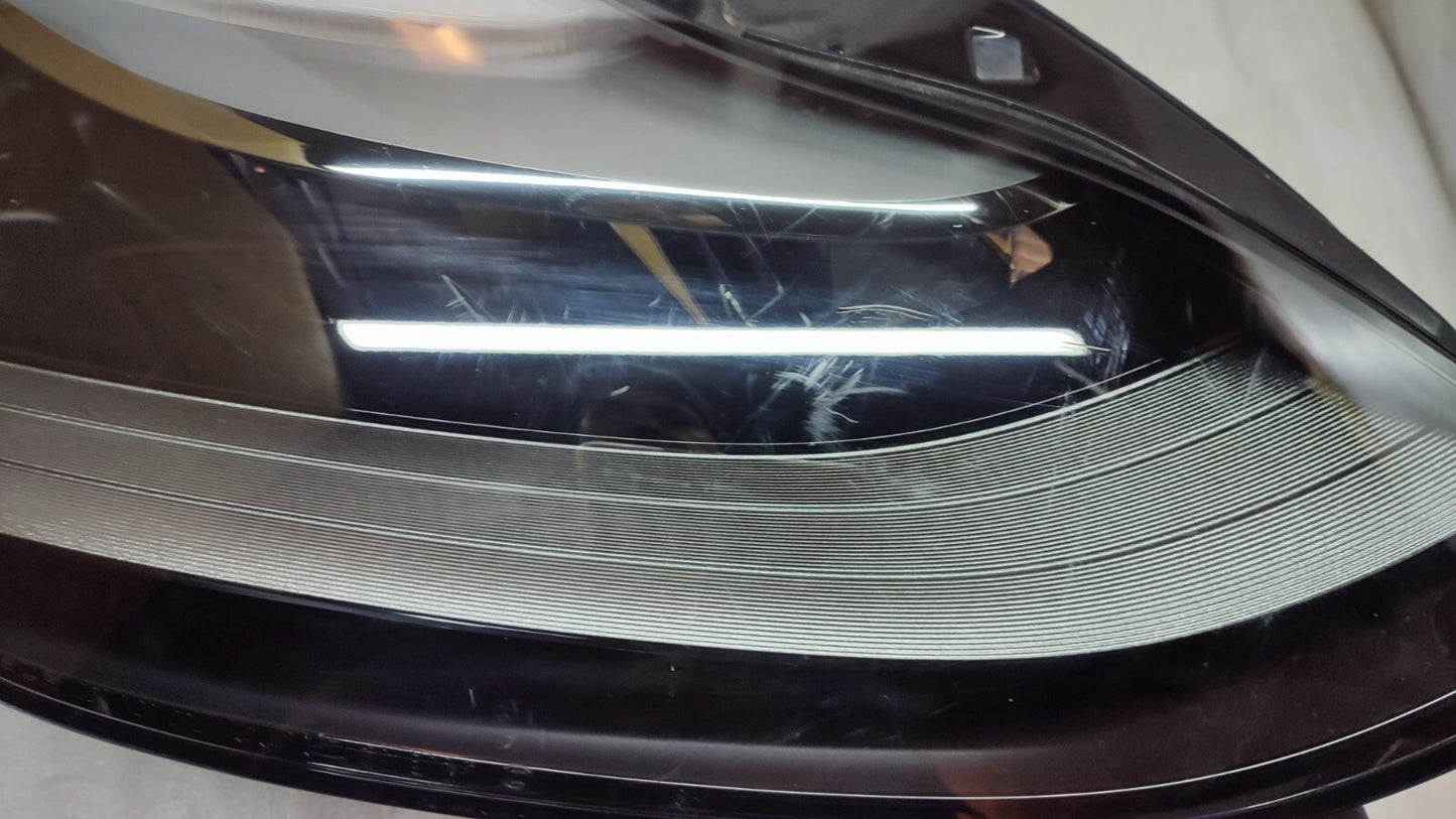 TESLA MODEL 3 DRIVERS SIDE RIGHT LED HEADLIGHT 2018-2023 1514953-20-E te9