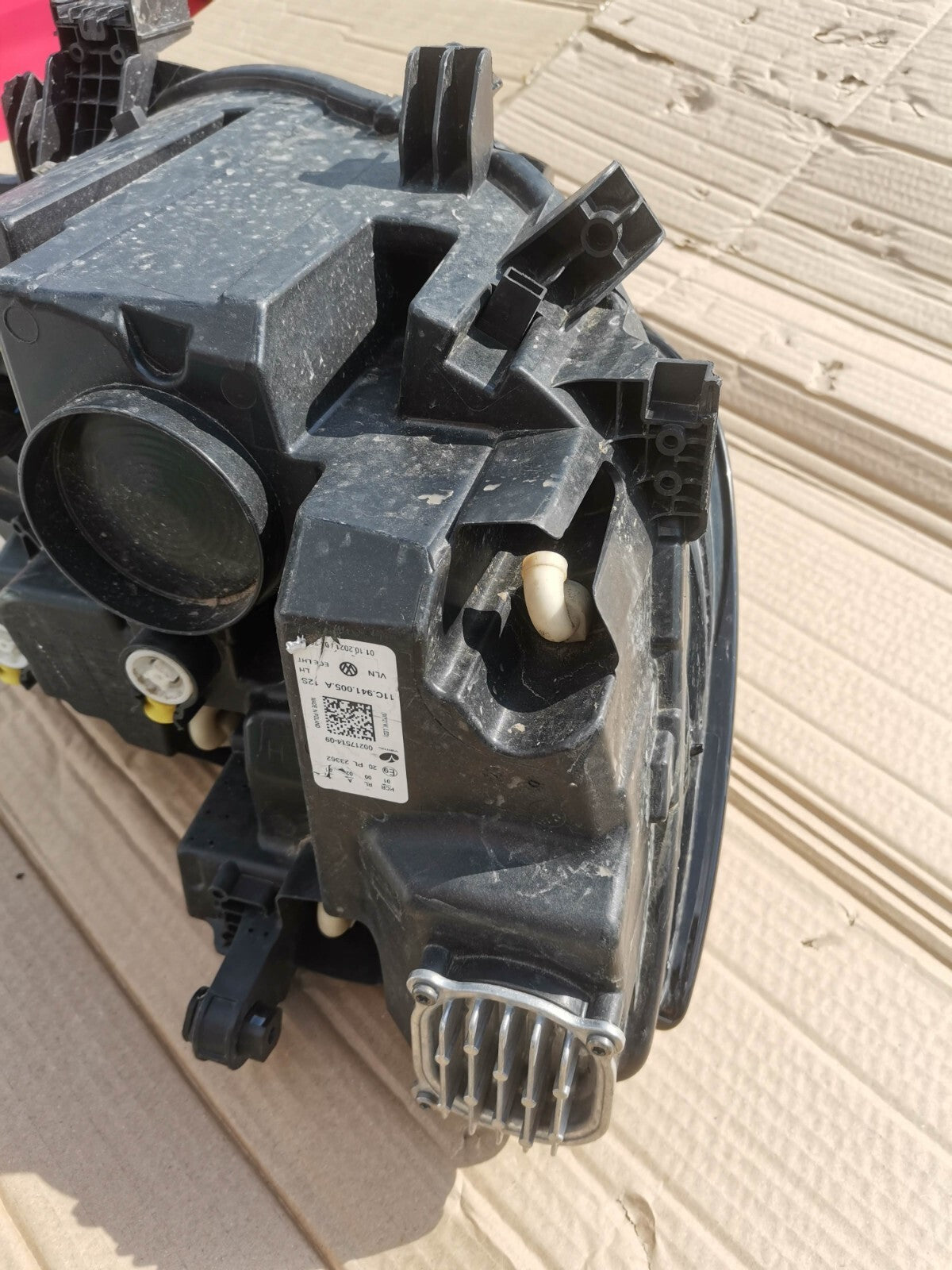 VOLKSWAGEN ID.4 ID4 20-2022 FRONT LEFT PASSENGER SIDE HEADLIGHT HEADLAMP VWI469